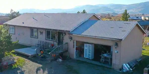 33 Greenacres