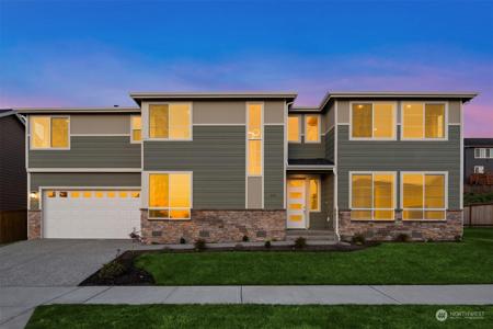 803 76th SE