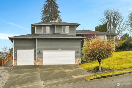 3301 117th NE