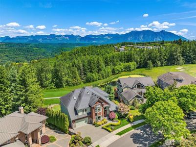 6230 Fairway SE