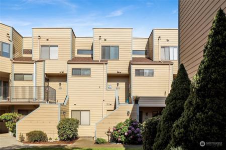 8021 Birch Bay