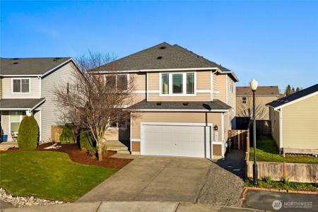 1833 193rd E