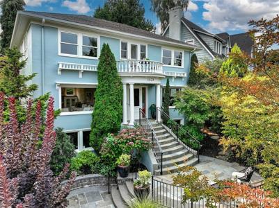 1939 Crescent