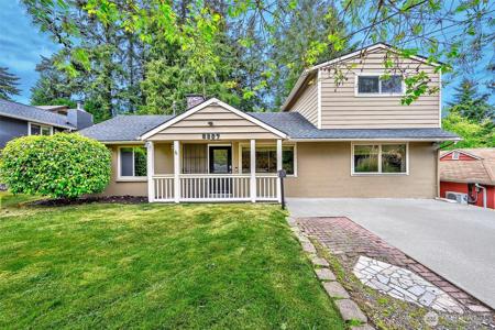 5207 230th SW