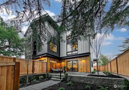 5612 B 46th SW