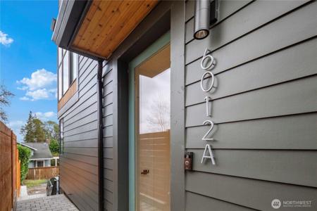 6012 A 35th NE