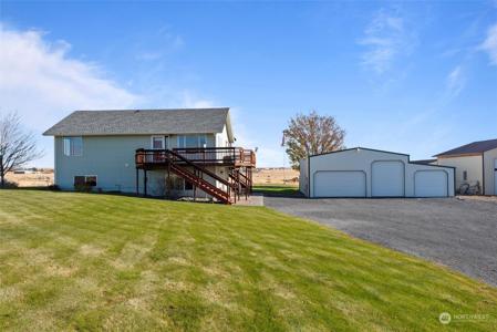 8801 Stonecrest