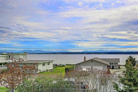 1406 Beach