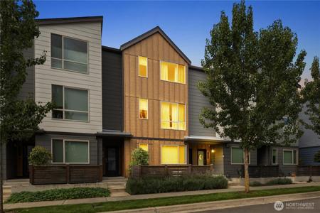 32731 Madrona SE