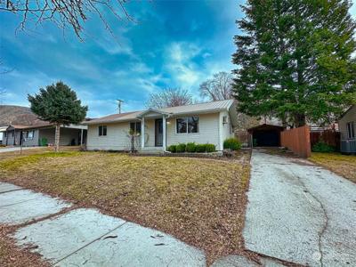 1003 Camas