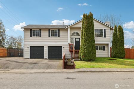 6400 72nd NE