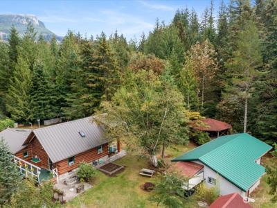 42524 May Creek Road