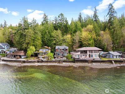 80 Rose Point
