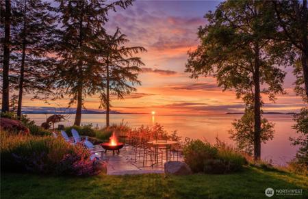 385 Sunset