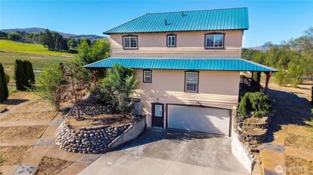 6 Orchard Loop S.