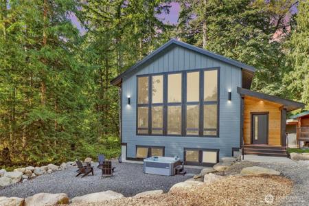 7519 Canyon View