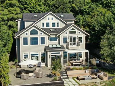 70 Island