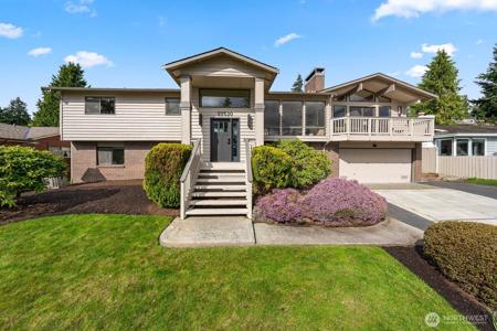 22520 4th SE