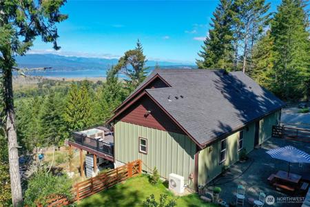 2200 Webb Hill