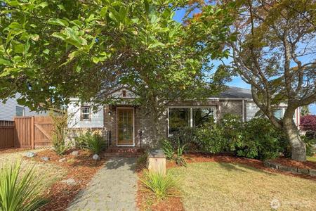 1204 Oak