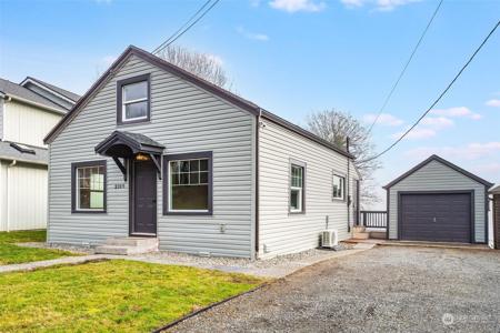 2109 GRAND