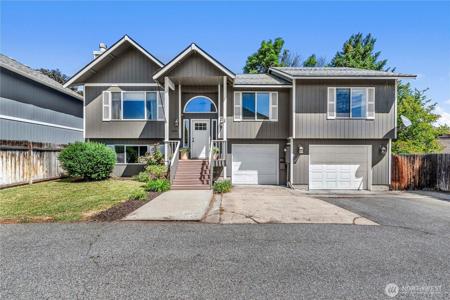 1324 Fairhaven