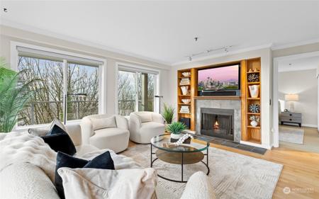 1311 12th Ave S
