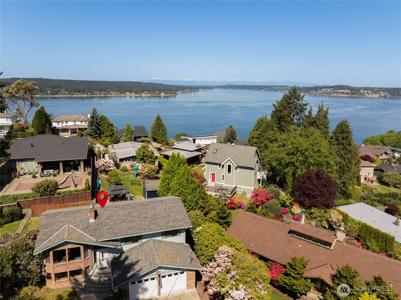 3730 Palisades W