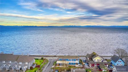 43 Bayview
