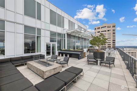 1321 Seneca
