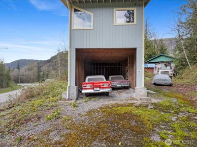 49424 Galena