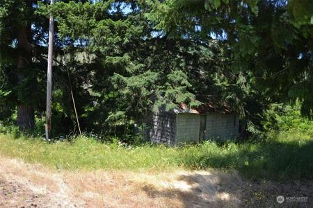 186 Mineral Rd. N