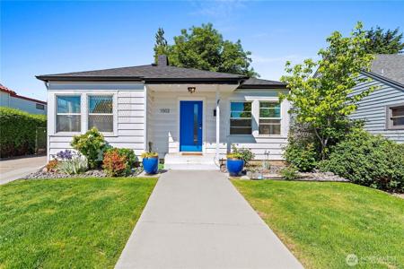 1002 Princeton N