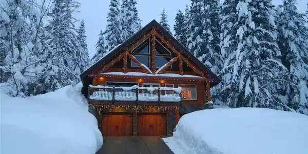 1310 Snoqualmie