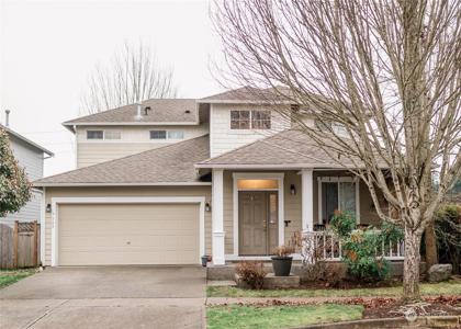 7329 Radius SE