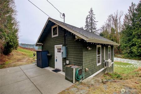 22559 State Route 9