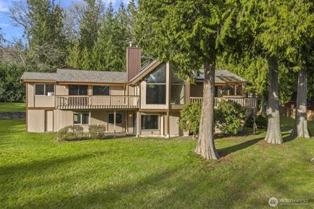 2417 293rd NE