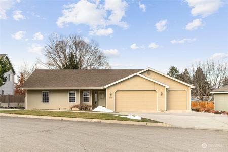 804 Willowbrook