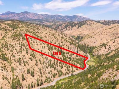 5 Lot Mud Creek