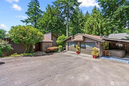 4115 Sunset Way