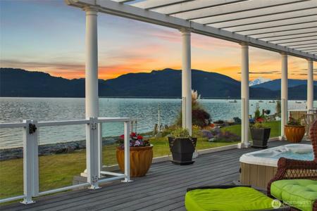 10903 Samish Beach