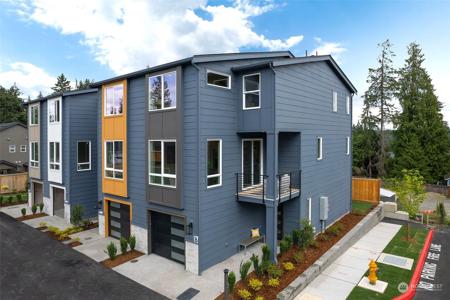 111 161st SE