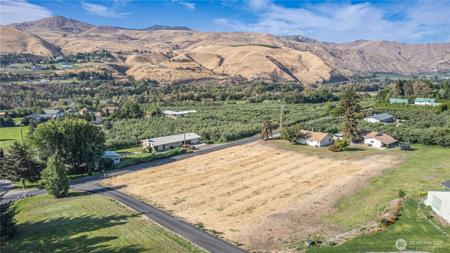 37 Golden Hills