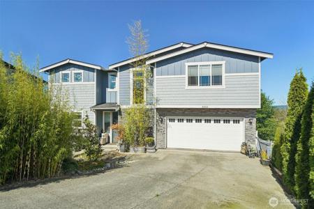 6012 37th NE
