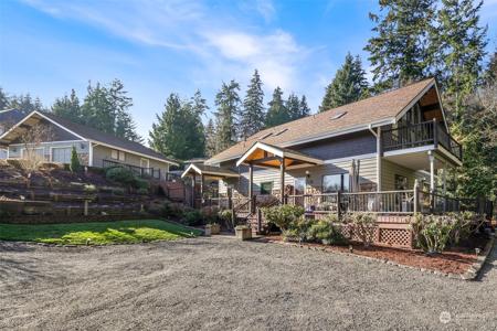 5310 Fern NE