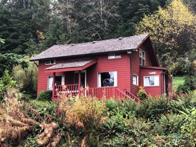498 South Shore