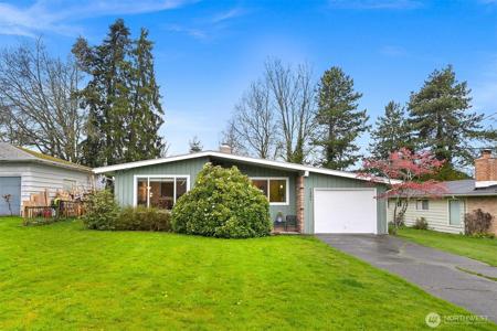 1321 Pacific
