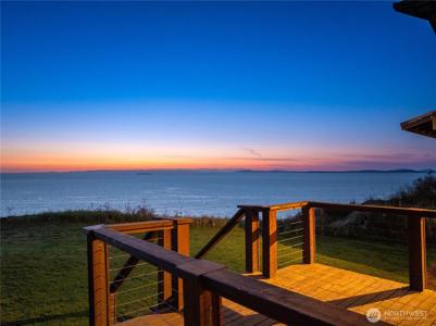 2143 Beach