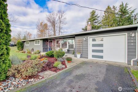660 Leroy Place