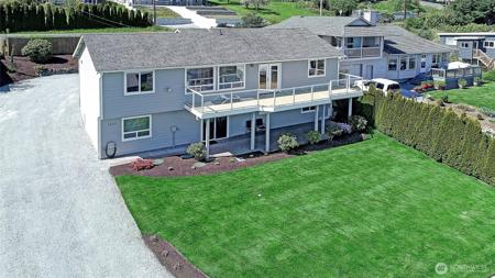 1440 Country Club